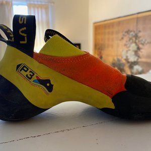 La Sportiva Maverink Kids Climbing Shoe sz 34.5 (3 - 3.5 US)